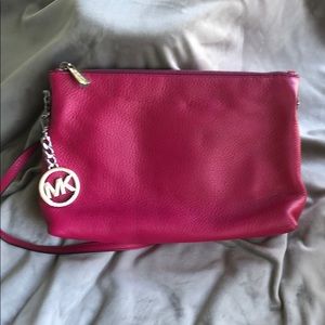Michael Kors Cross body purse